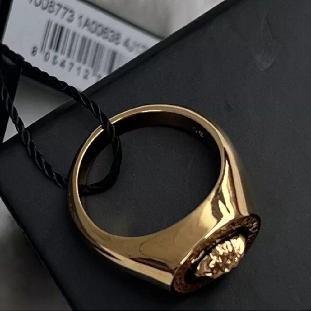 LAST ONE! Versace La Medusa Enamel Signet Ring - Picture 4 of 10